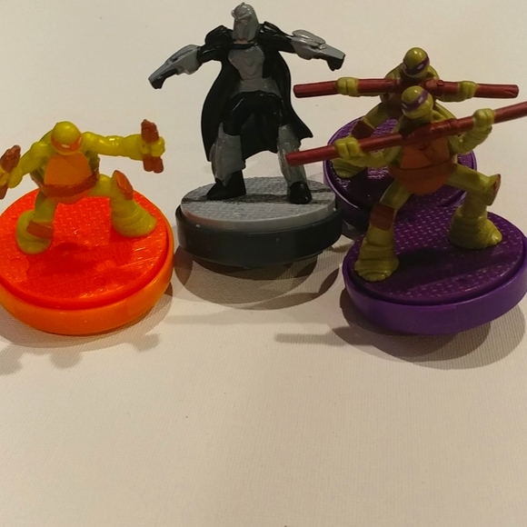 4/$15 🌻 Set of 4 Teenage Mutant Ninja Turtle Toys - Picture 1 of 5